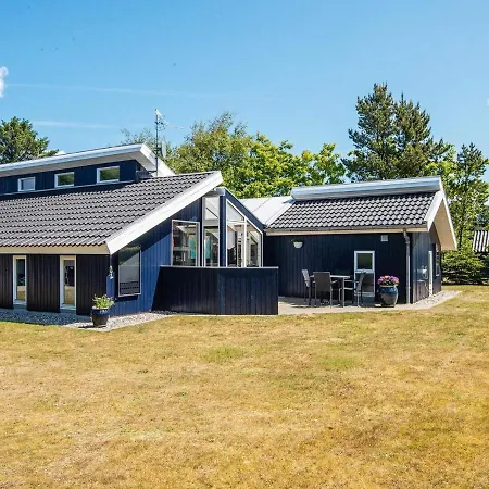 Holiday home 6 Person Holiday Home In Ulfborg *