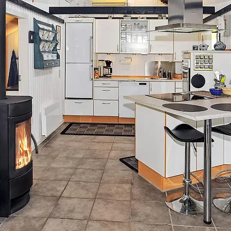 Modern Retreat By Fjord - By Traum Sønder Nissum