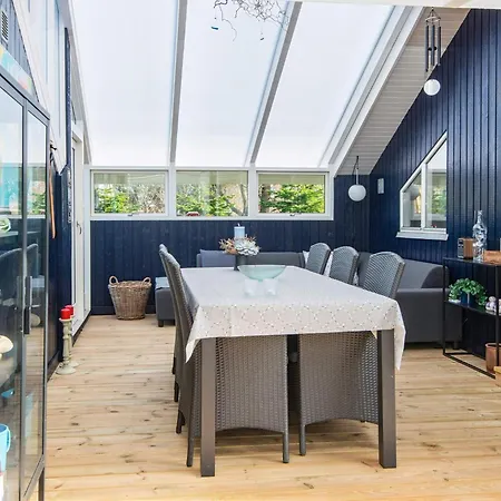 4 Star In Ulfborg * Sønder Nissum